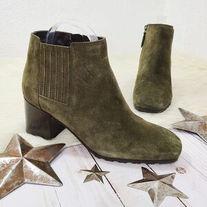 Aquatalia Charlotte waterproof suede ankle boots olive green moss size 7